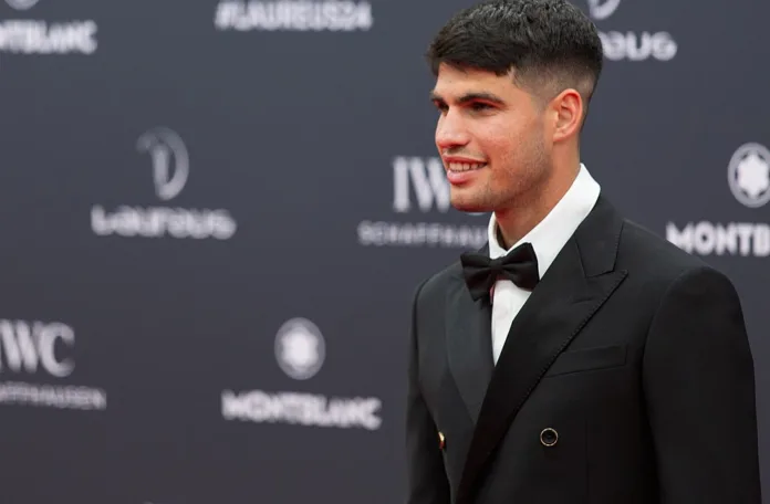 Alcaraz Battles Past Hurkacz to Set Up Rotterdam Final