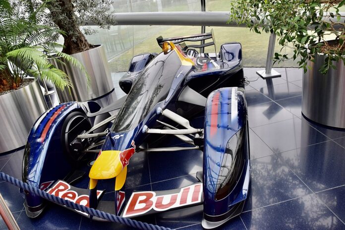 Red Bull Livery Weight Concerns: Fan Design Abandoned