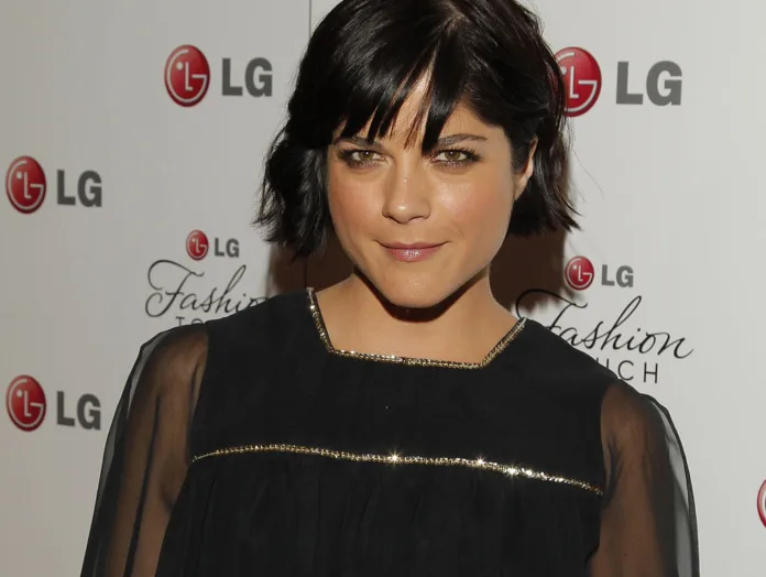 Selma Blair Opens Up About Motherhood and Overcoming