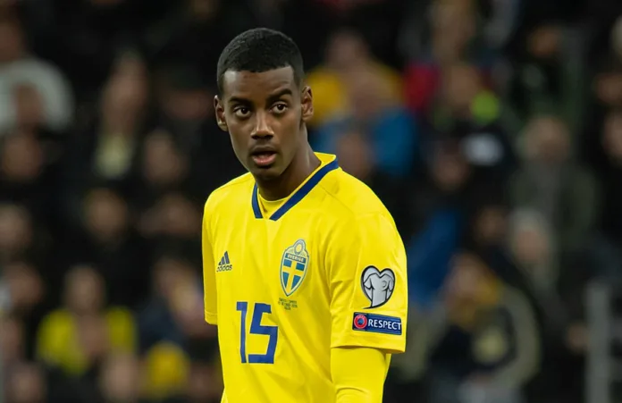 Newcastle Sets High Valuation for Alexander Isak Amid Chelsea