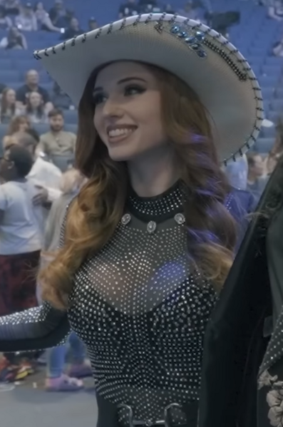 Amouranth