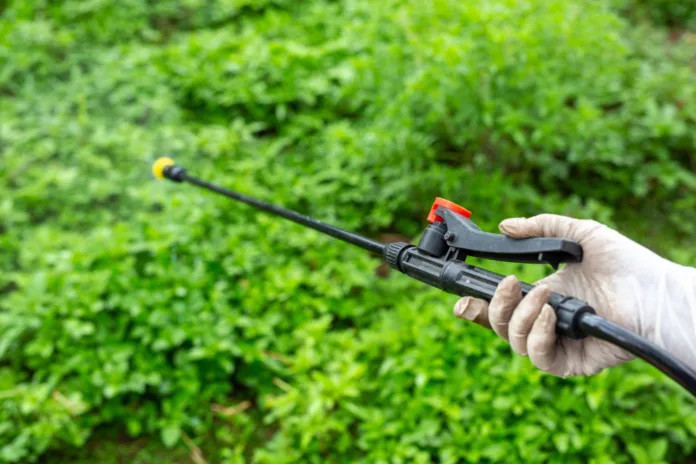 Jury Links Weed Killer to Cancer