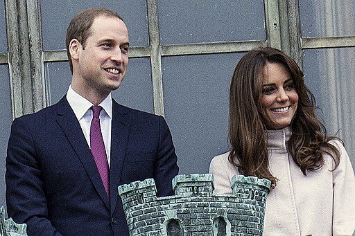 Prince William Urges Less Phone Use, Praises Kate's Art