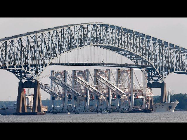 US Bridge Collapses in Baltimore