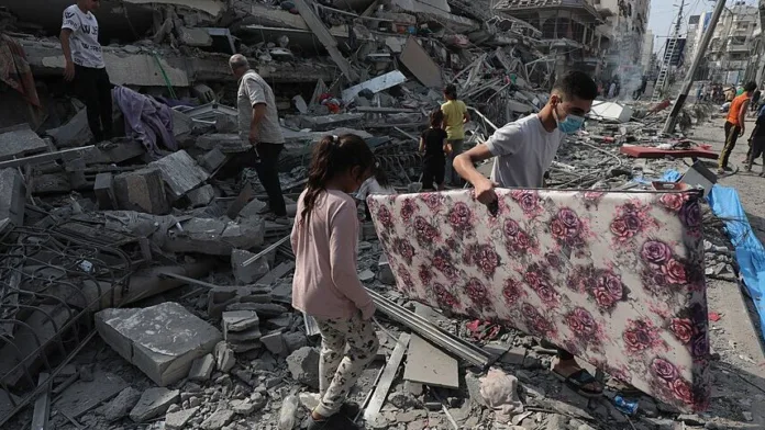 Gaza Border Closure Triggers Famine as Aid Remains Blocked