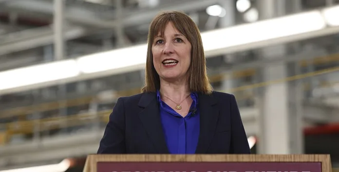 Reeves Signals Flexibility on US Tariffs in UK Trade Deal