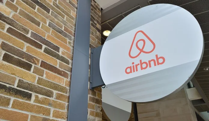 Airbnb App Update: In-Home Services Like Chefs and Massages