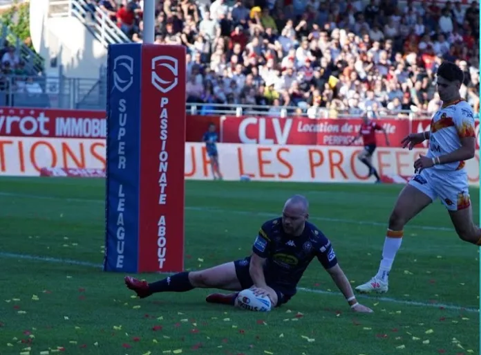 Wigan Warriors Hammer Catalans 48-0, Close In on Super League