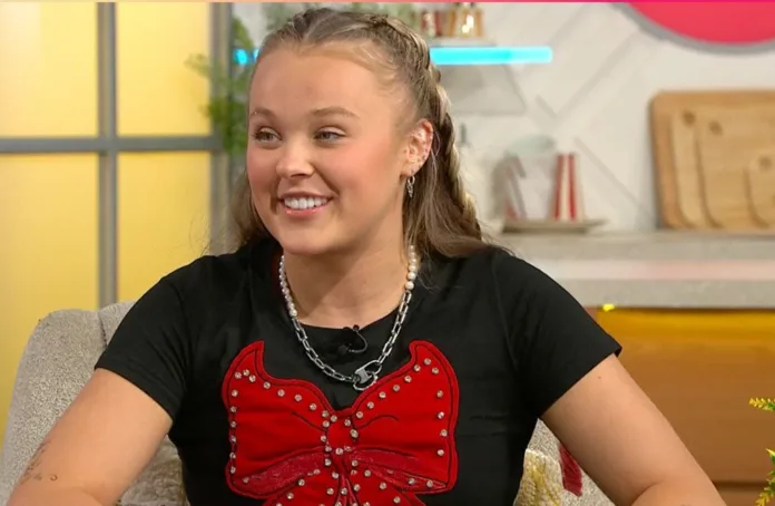 JoJo Siwa Confirms Romance with Chris Hughes