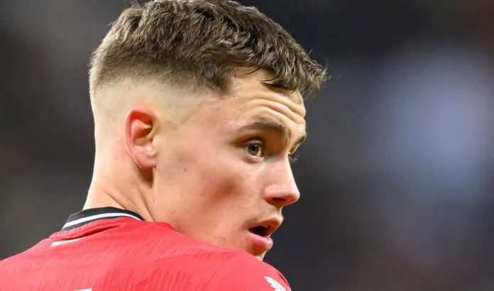 Man City Hold Talks with Florian Wirtz as Liverpool