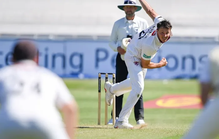 Lewis Gregory’s Unbeaten 89 Leads Somerset to Victory