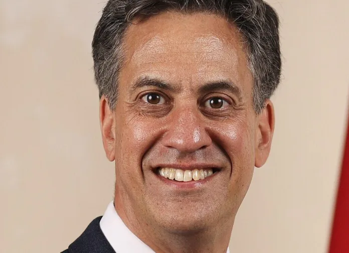 Miliband Rejects Xlinks UK Morocco Project for Domestic Energy