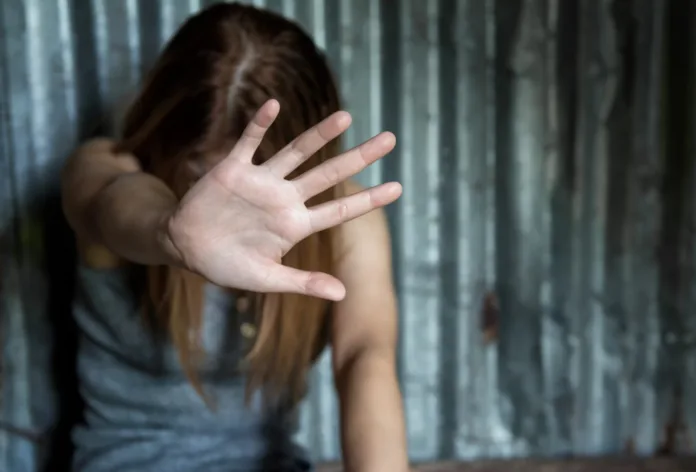 Oldham Grooming Gang: Police Arrest Two in Historic Child Rape