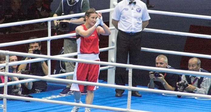 Katie Taylor Outpoints Amanda Serrano at Madison Square Garden