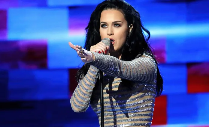 Katy Perry and Orlando Bloom on Jeff Bezos’ Yacht After Breakup