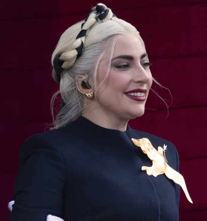 2048px-Lady_Gaga_at_Joe_Bidens_inauguration_cropped-e1715667124803