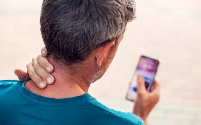 7 Exercises to Relieve Tech Neck and Shoulder Pain