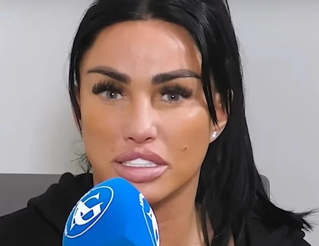 Katie Price Blasted by Peta After Sunburned Cat Controversy