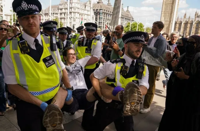 Over 500 Arrested in London Crackdown on Protest
