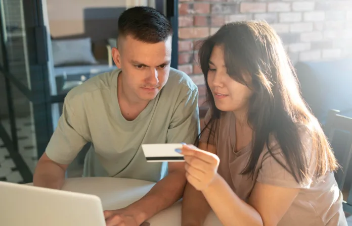 Grow Your Savings During the UK Financial Wellbeing Crisis