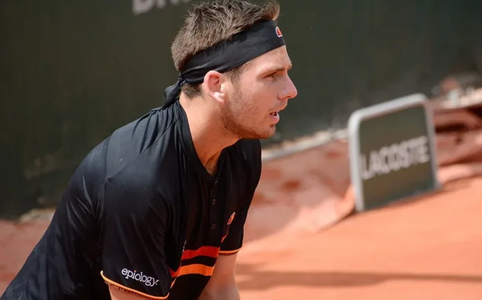 Cam Norrie Norrie Stuns Alcaraz for First Win Over World No. 1 in Paris