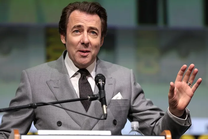 1024px-Jonathan_Ross_(35990790161)