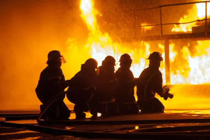 Firefighters At The Scene 100 Firefighters Battle Forest Hill Blaze Overnight