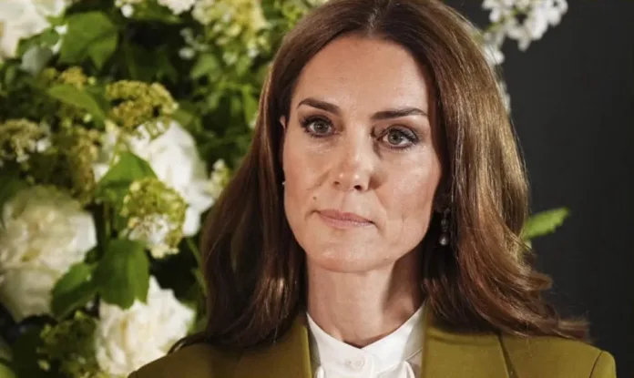 Princess Kate Warns of ‘Epidemic of Disconnection’ During Oxford Visit