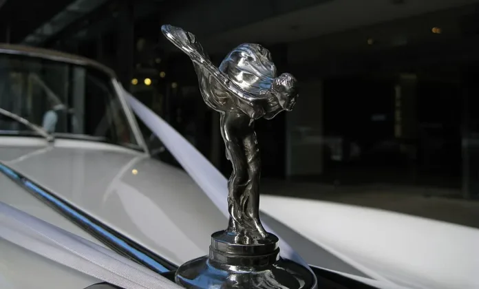 Rolls Royce Car Logo Rolls-Royce Trading Update Highlights Growth