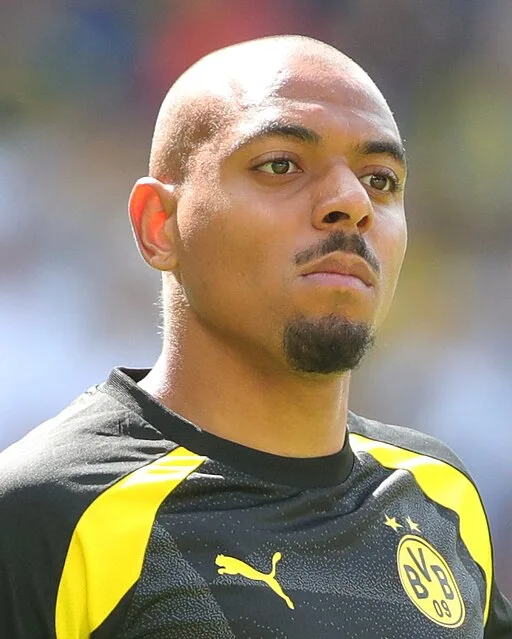 Aston Villa Beat Young Boys 2–1 After Malen Brace