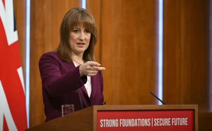 Reeves Eyes Cuts to Green Levies to Reduce Energy Bills Amid Growing Criticism Reeves Eyes Cuts to Green Levies to Reduce Energy Bills Amid Growing Criticism