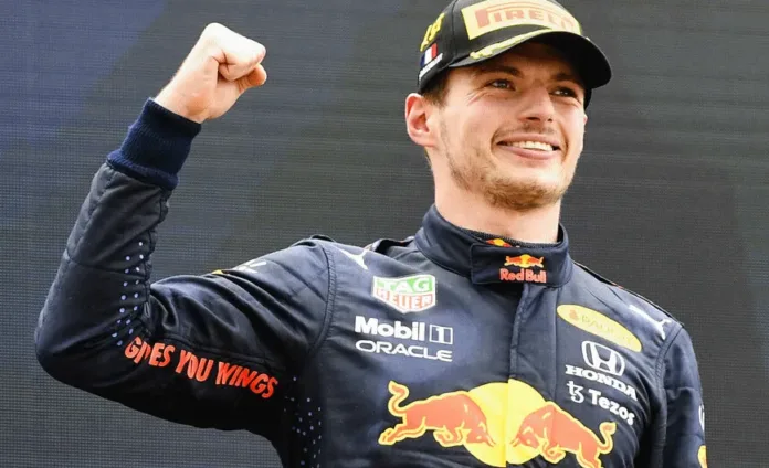 Verstappen Surges Into F1 Decider After McLaren Blunder