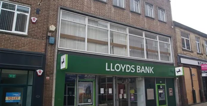 Lloyds Group to Close 95 More Branches Nationwide
