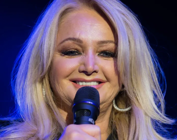 Bonnie Tyler Remains in Intensive Care After Surgery