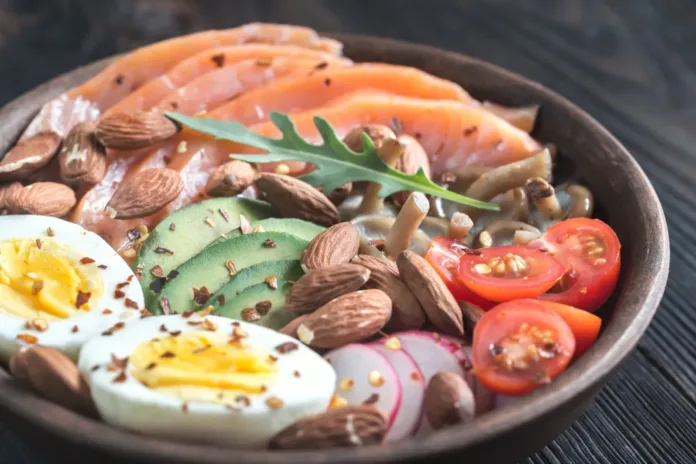 4 Healthy Cholesterol Foods Dietitians Eat Every Day