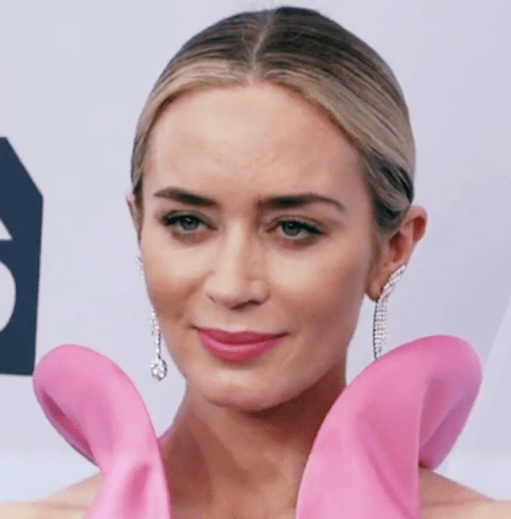 Emily Blunt on Script Turn-Offs & Hollywood Roles | News Insight