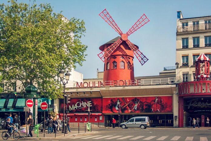 Moulin Rouge: Iconic Windmill Blades Collapse Overnight