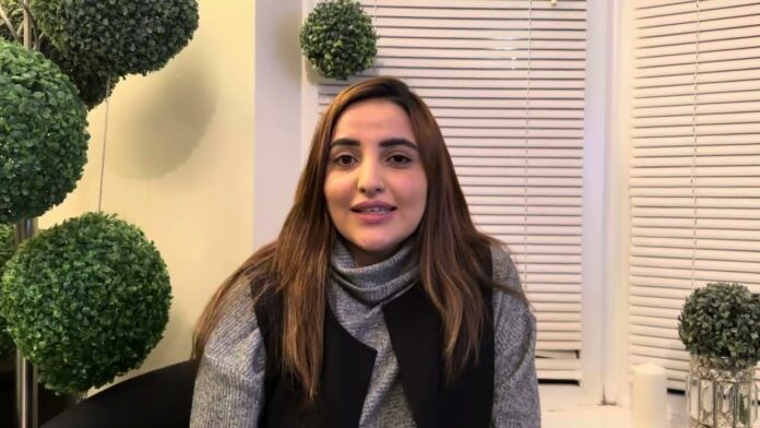 TikTok Star Hareem Shah Joins UK Political Scene  