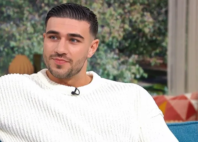 Molly-Mae Ends Fiery Call with Tommy Fury