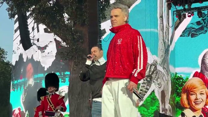 Robbie Williams Thrills BST Hyde Park with Special Guest