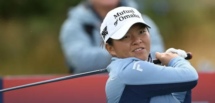 Megan Khang Leads Women's Scottish Open Amid Challenging