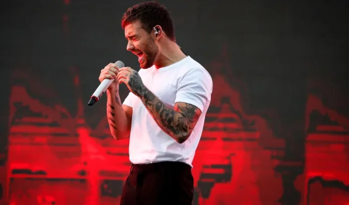 Fans Gather Worldwide to Honour Liam Payne at Emotional Vigils