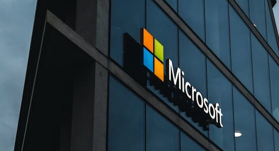 Microsoft Global Outage Disrupts Airlines, Banks, and More
