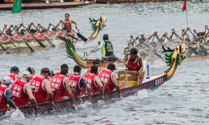 China Celebrates Dragon Boat Festival with 3-Day Holiday