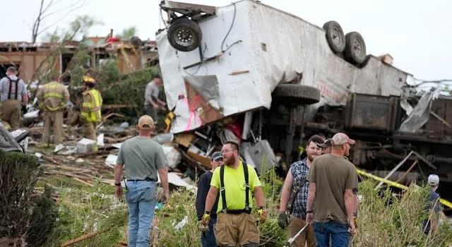 Iowa tornadoes 2024 cause devastation