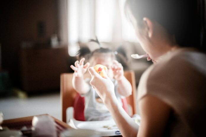Nurturing Healthy Eating in Young Children
